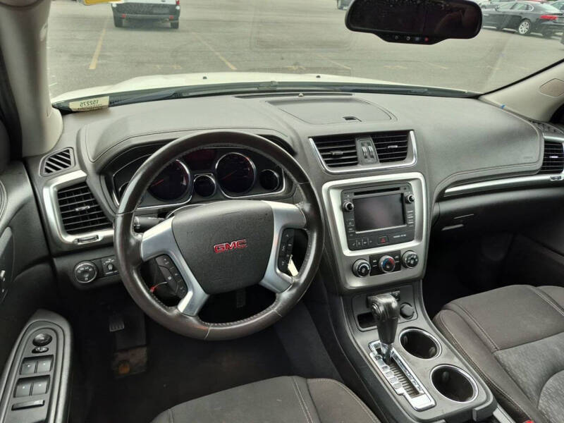 2014 GMC Acadia SLE-2