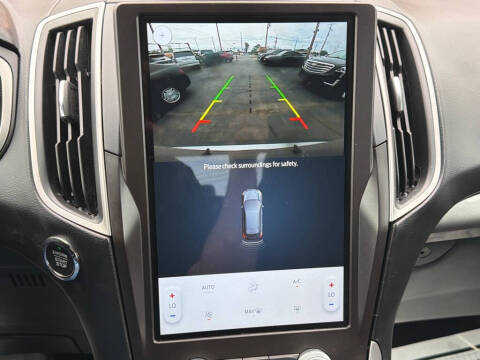 2021 Ford Edge SE