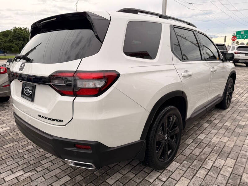 2025 Honda Pilot Black Edition