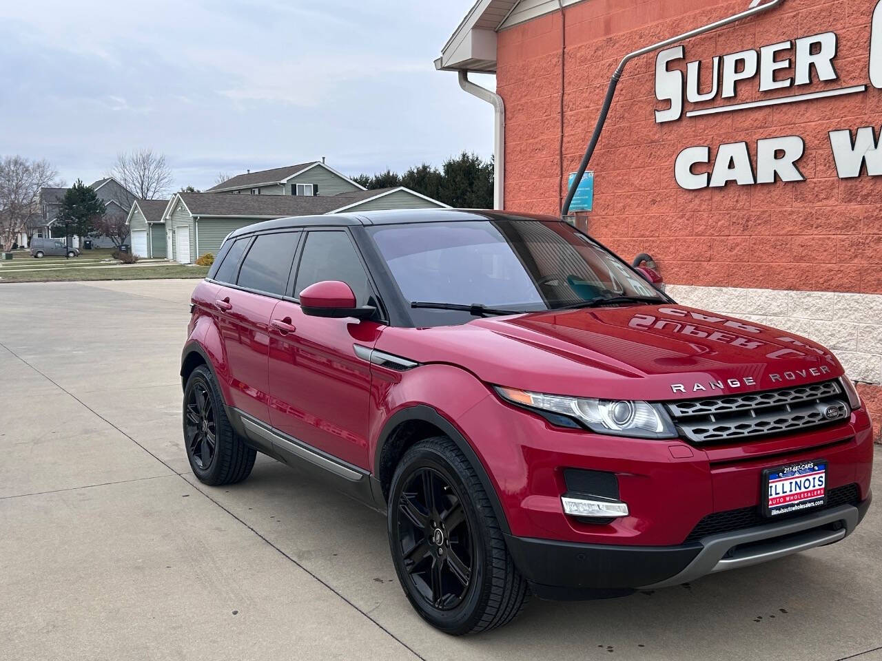 2015 Land Rover Range Rover Evoque for sale at Illinois Auto Wholesalers in Tolono, IL