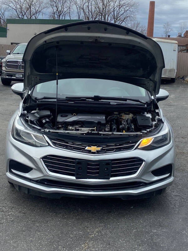2018 Chevrolet Cruze LT Auto