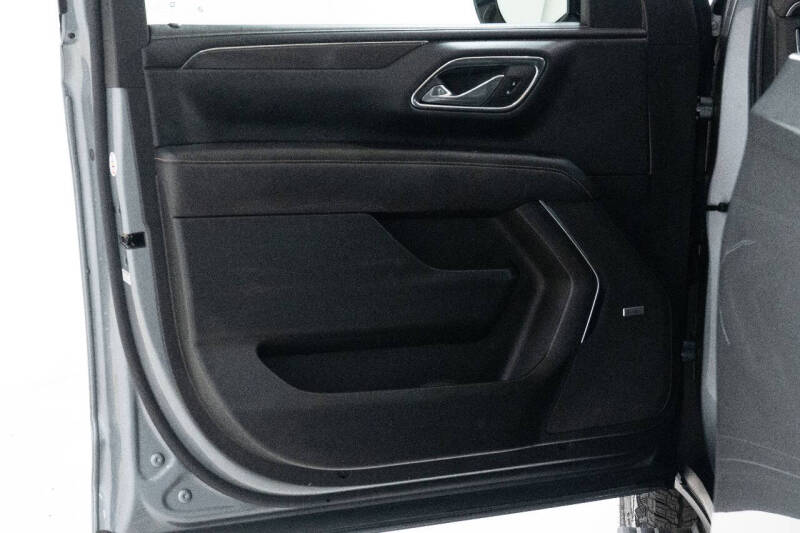 2023 GMC Yukon XL AT4