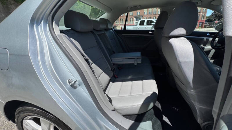 2009 Volkswagen Jetta SE PZEV