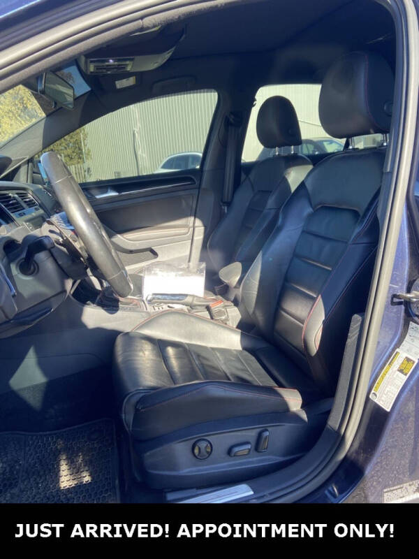 2016 Volkswagen Golf GTI Autobahn