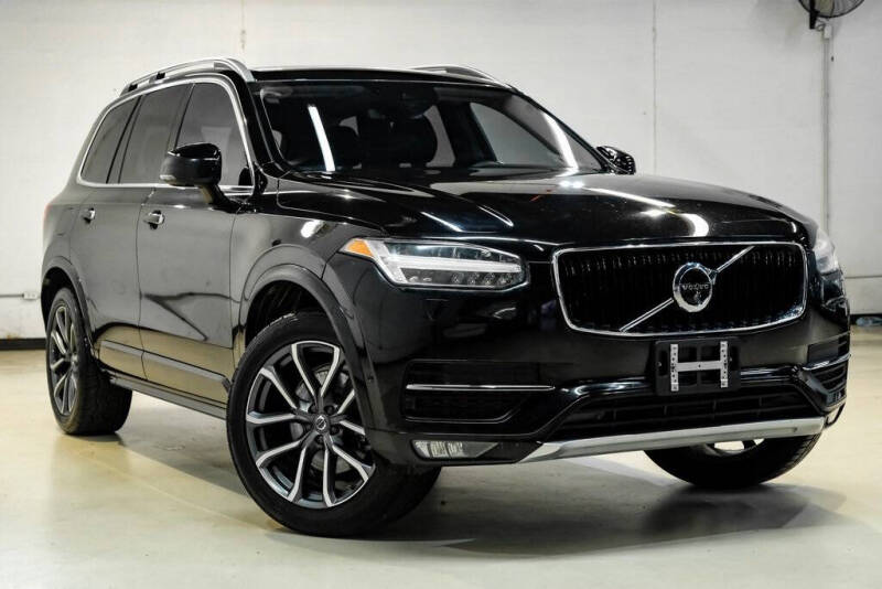2017 Volvo XC90 T6 Momentum
