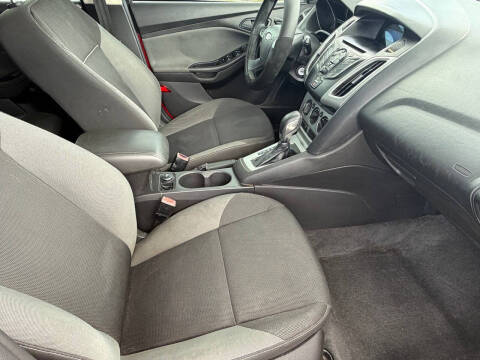 2012 Ford Focus SE