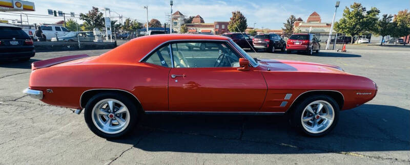1969 Pontiac firebir