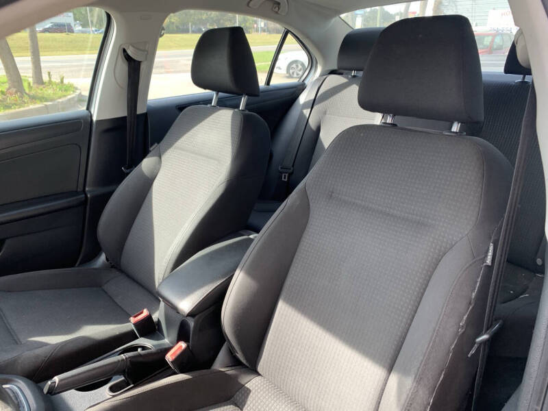 2015 Volkswagen Jetta S