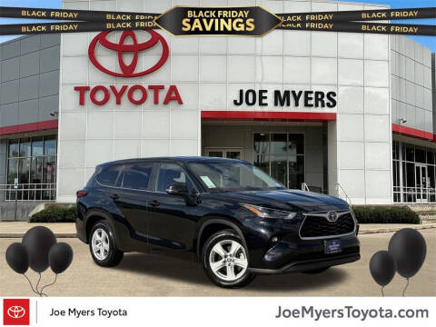 2023 Toyota Highlander LE