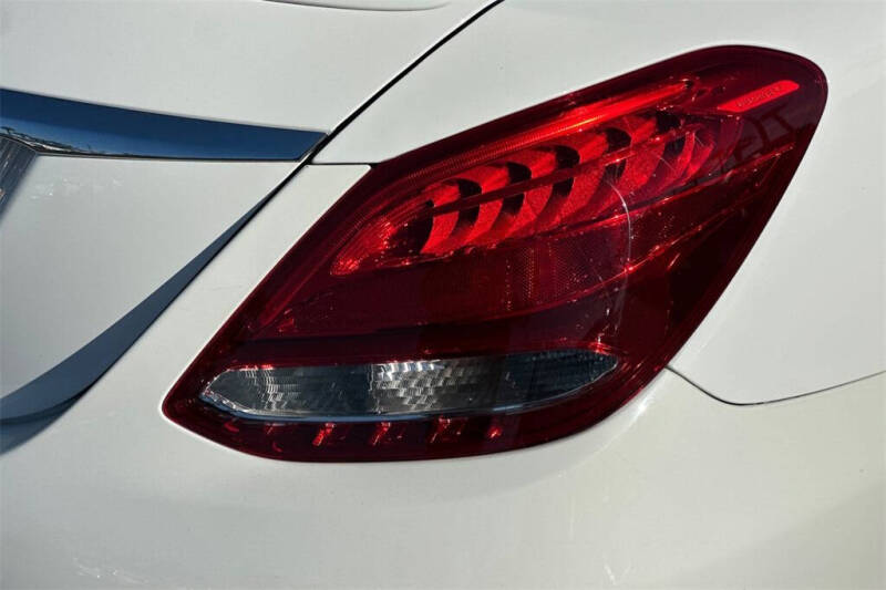 2018 Mercedes-Benz C-Class C 300