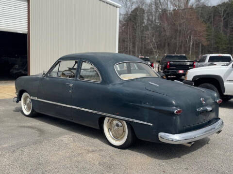1950 Ford 2 DR Club Coupe