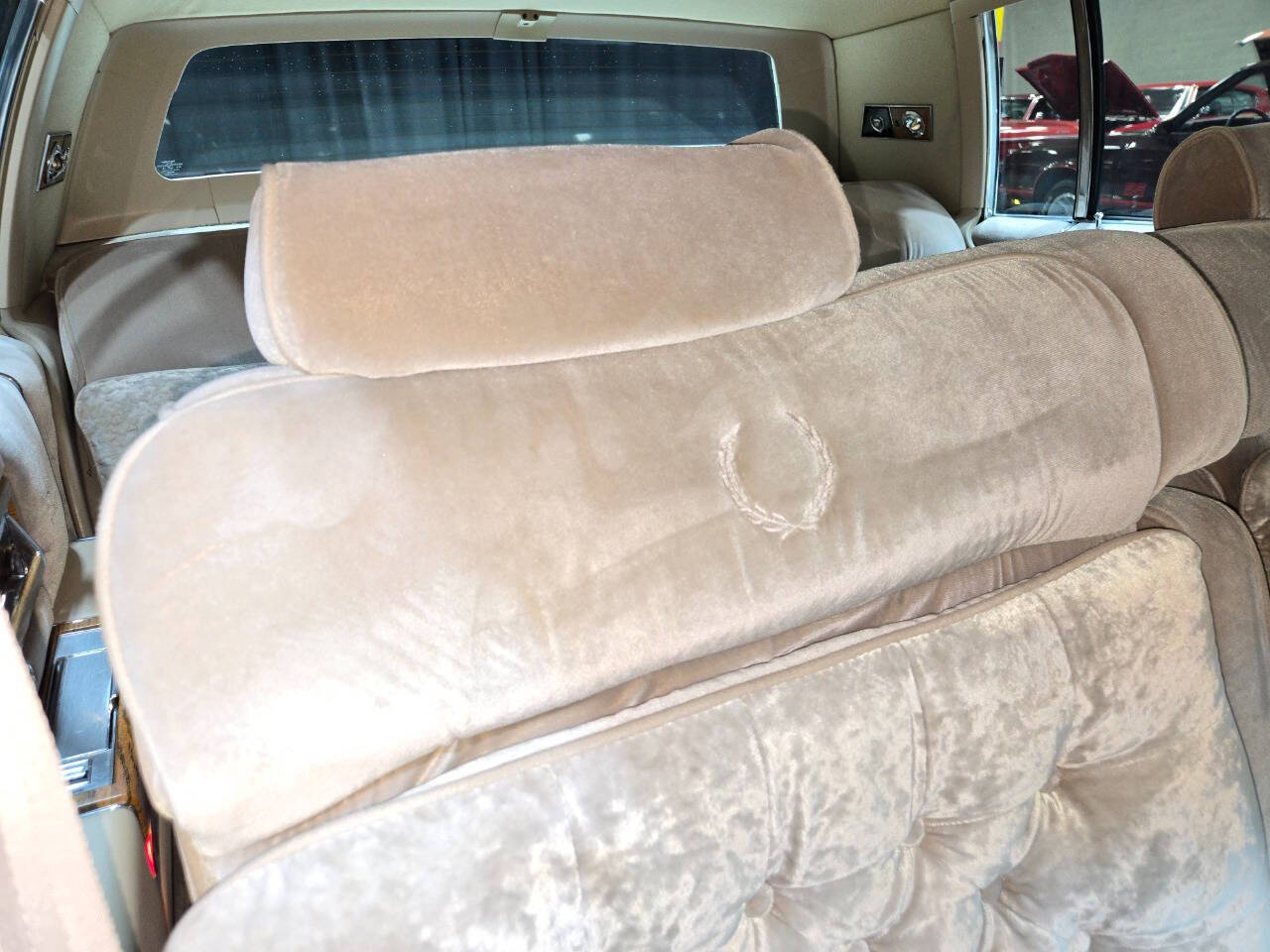 1981 Cadillac Fleetwood Brougham 69
