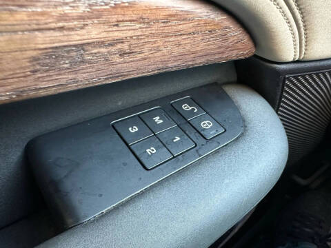 2017 Land Rover Discovery HSE