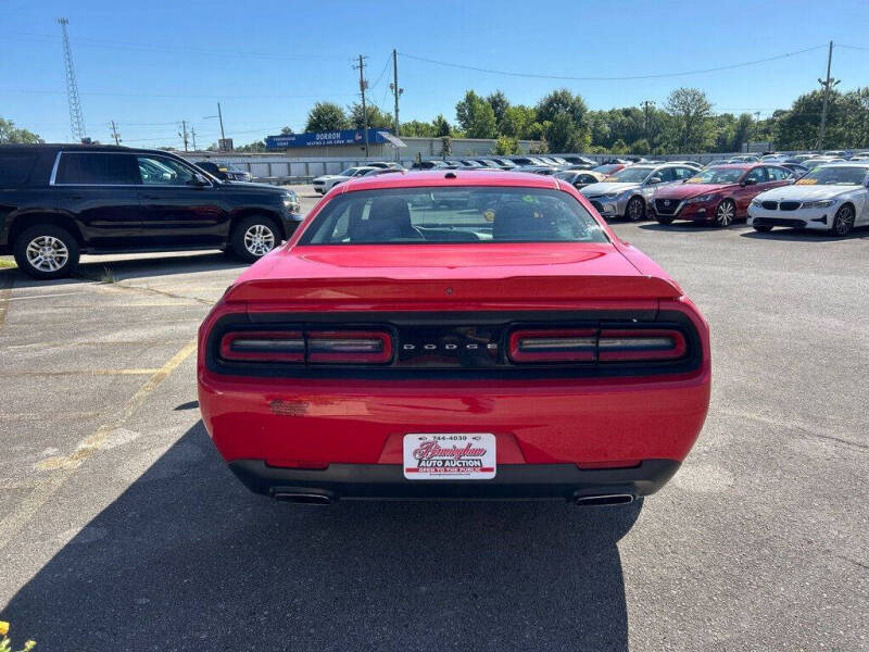 2018 Dodge Challenger SXT