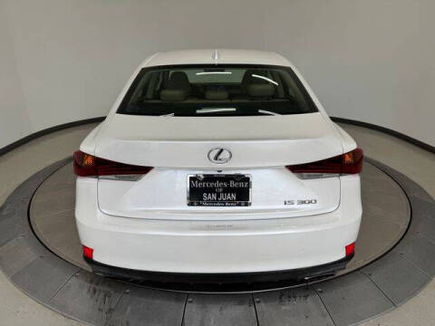 2019 Lexus IS 300
