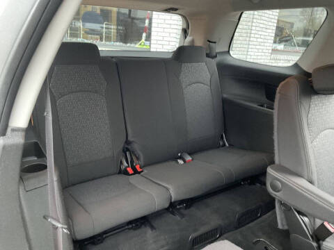 2015 GMC Acadia SLE-2