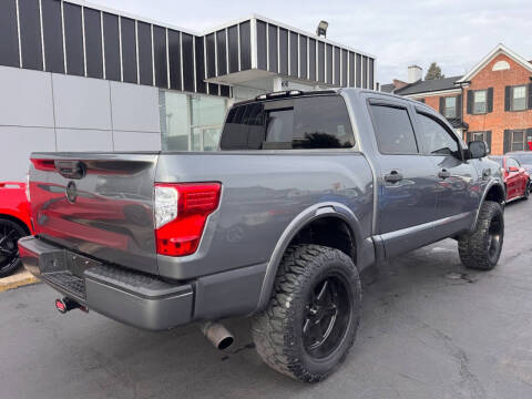 2017 Nissan Titan PRO-4X