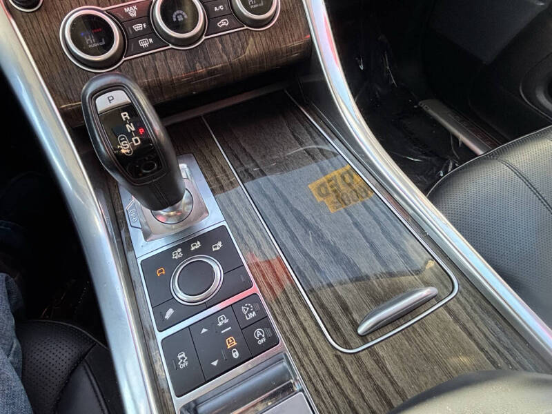 2017 Land Rover Range Rover Sport HSE