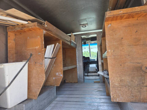 2010 Ford E-Series E-350 SD