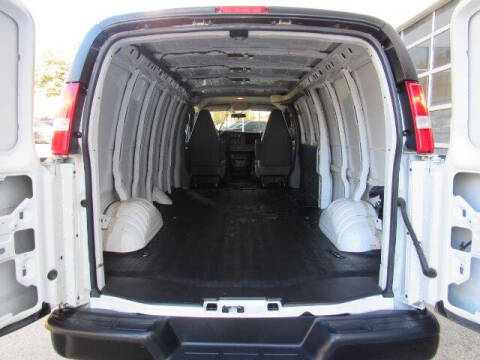 2023 GMC Savana 2500