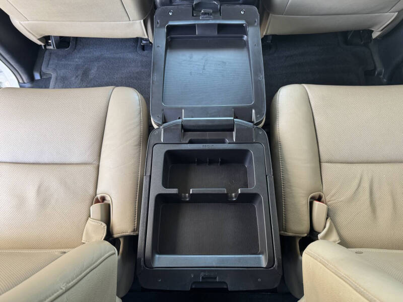 2015 Toyota Sequoia Platinum