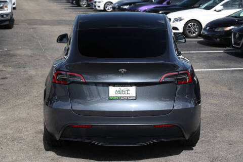 2023 Tesla Model Y Long Range