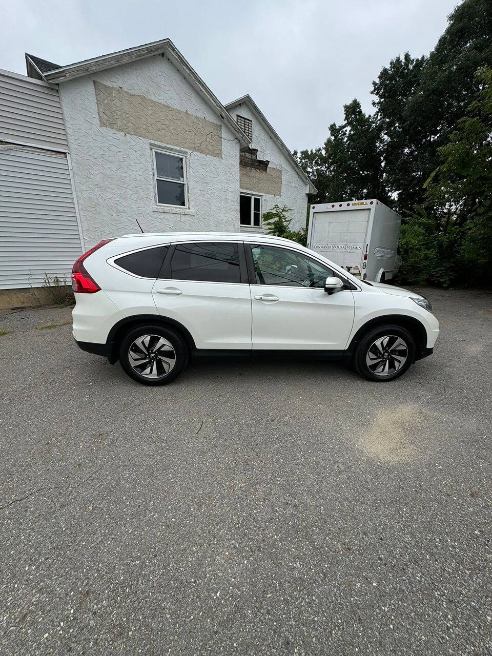 2016 Honda CR-V for sale at Ramos Auto Sales LLC in Leominster, MA