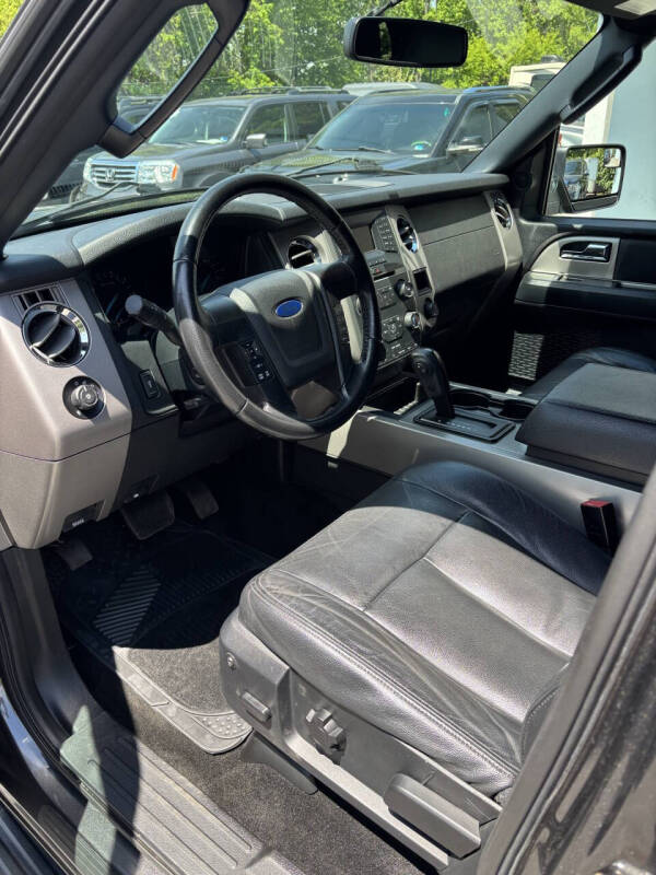 2017 Ford Expedition XLT