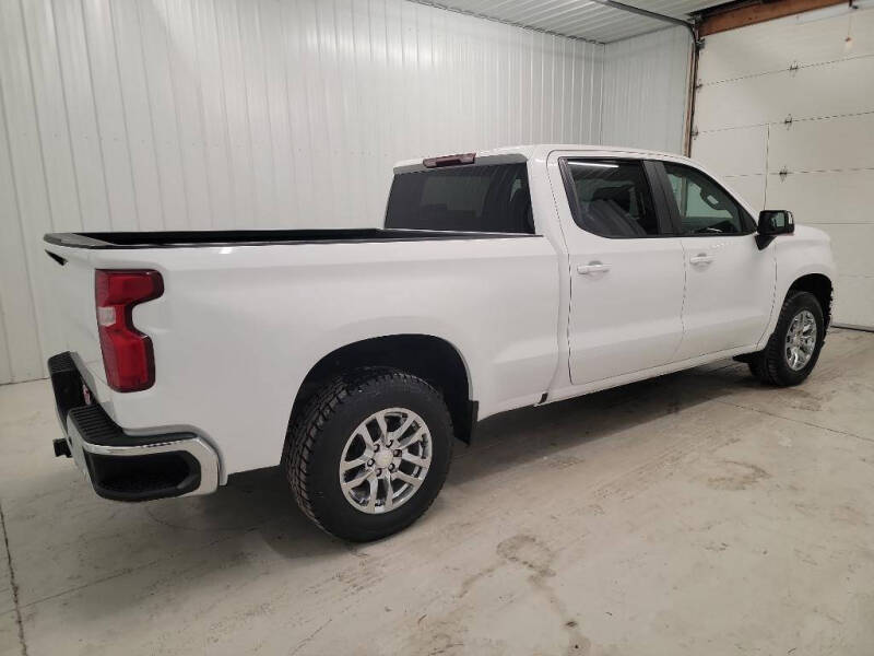 2020 Chevrolet Silverado 1500 LT photo 12