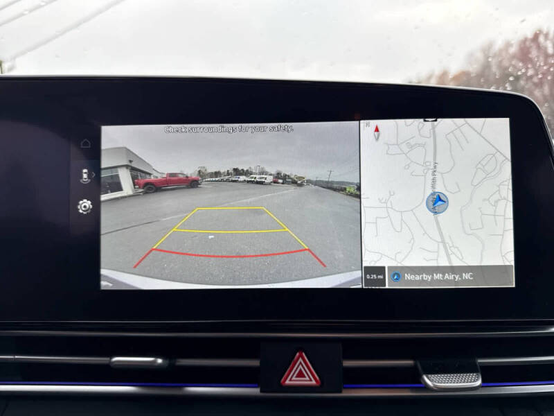 2024 Hyundai Elantra Hybrid Blue