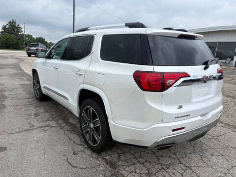 2017 GMC Acadia Denali