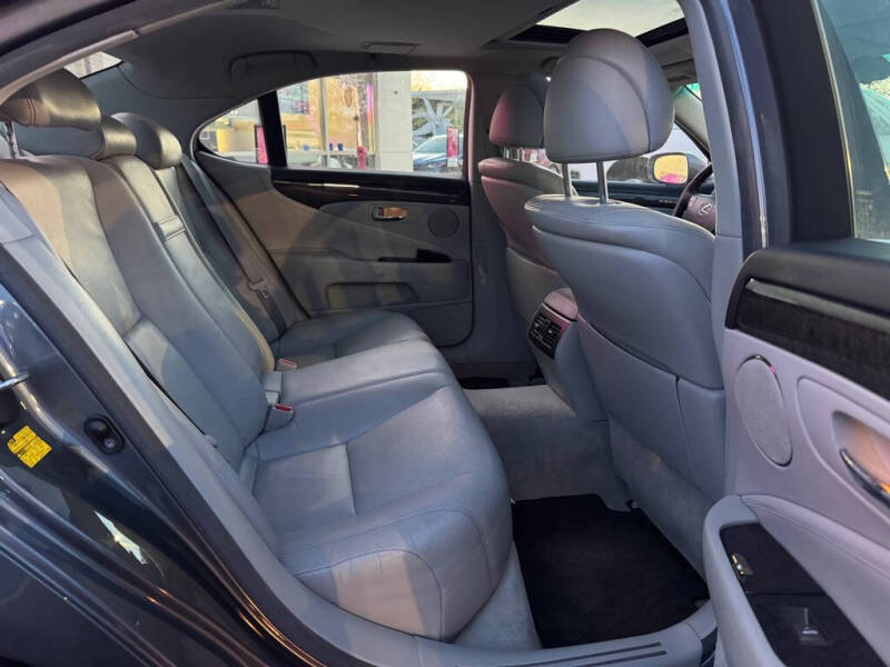 2012 Lexus LS 460