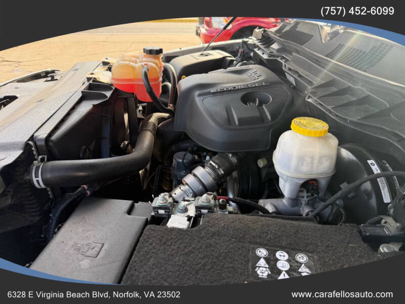 2019 RAM 1500 Classic Laramie