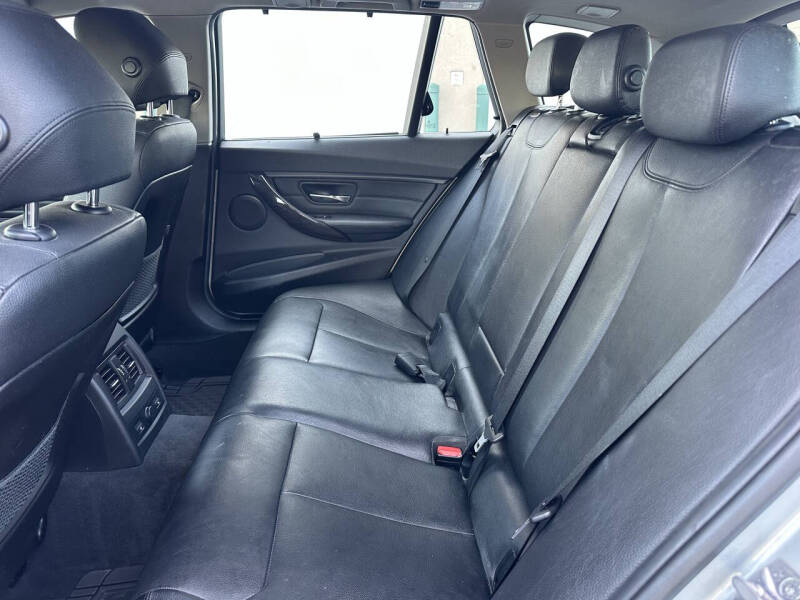 2015 BMW 3 Series 328i xDrive