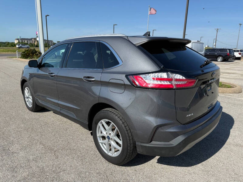 2022 Ford Edge SEL