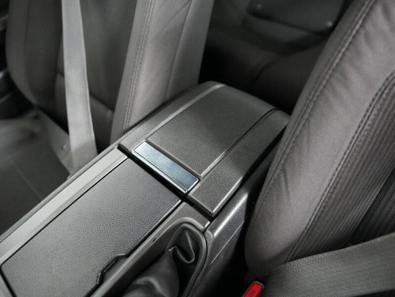 2012 Ford Mustang V6