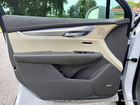 2017 Cadillac XT5 Luxury