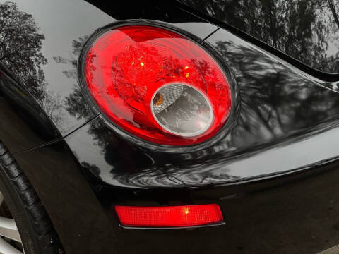 2008 Volkswagen New Beetle Convertible SE