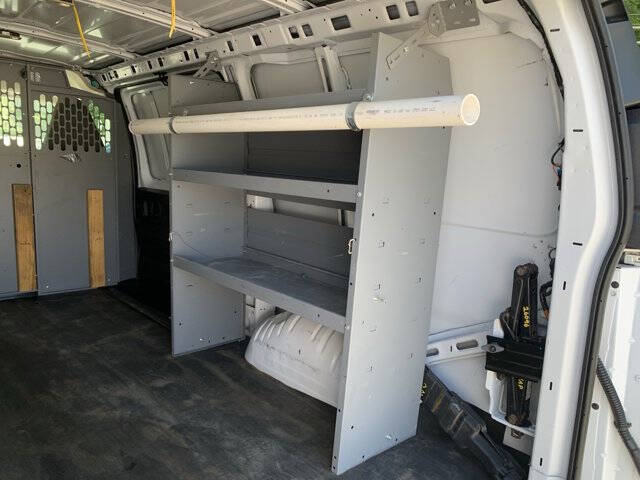 2024 Chevrolet Express 2500