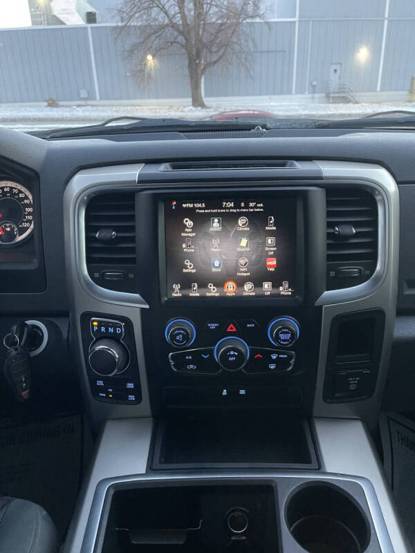 2014 RAM 1500 SLT