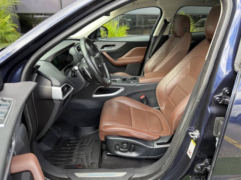 2017 Jaguar F-PACE S