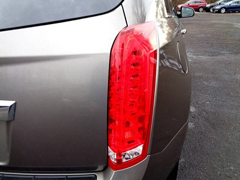 2011 Cadillac SRX Luxury Collection