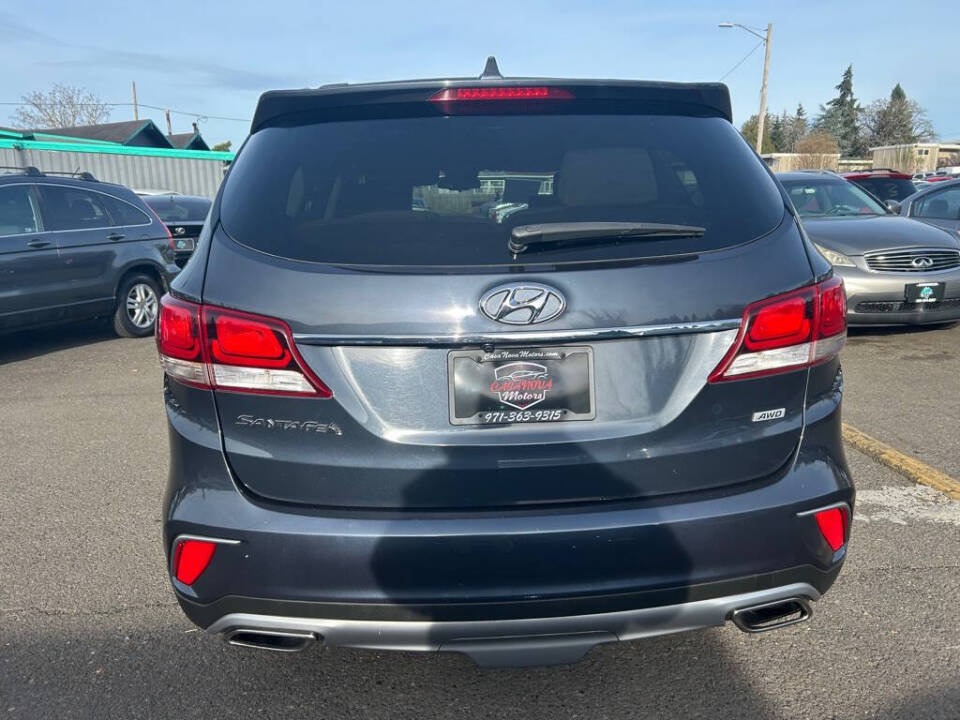 2018 Hyundai SANTA FE for sale at CASANOVA MOTORS in Milwaukie, OR