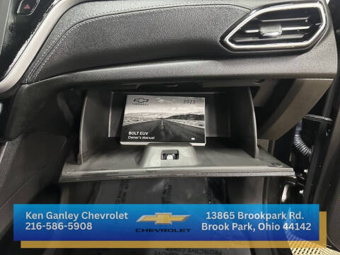 2023 Chevrolet Bolt EUV LT