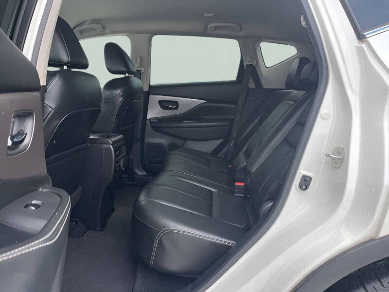 2023 Nissan Murano SV