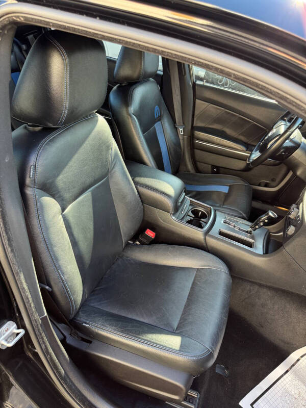 2011 Dodge Charger MOPAR 11