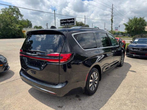 2021 Chrysler Pacifica Touring L