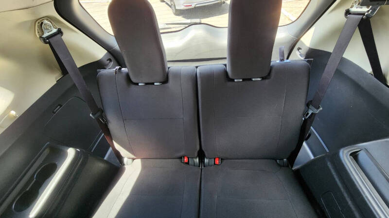 2017 Mitsubishi Outlander ES
