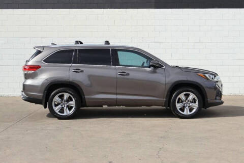 2017 Toyota Highlander