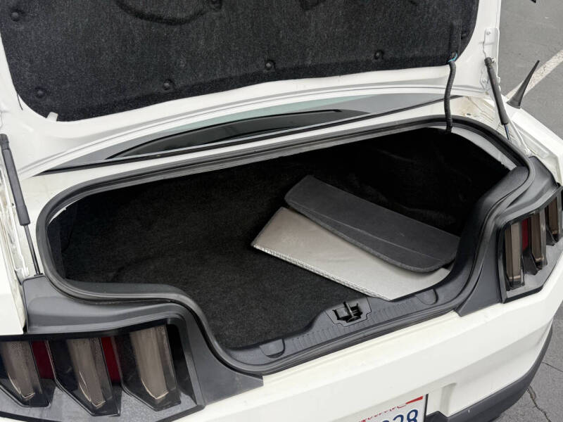 2012 Ford Mustang Boss 302